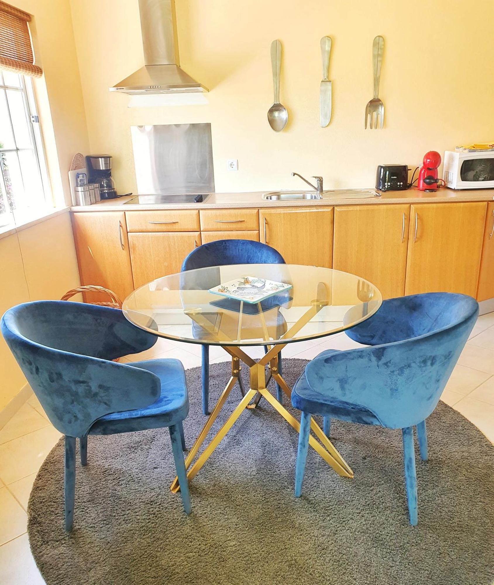 Vila Apartamentos Estrela Lagos Oda fotoğraf